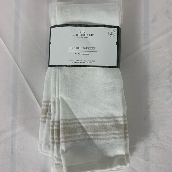 Threshold Other - New 8 Pack Threshold Bistro Napkins White Beige